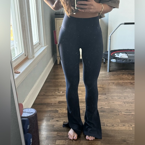 Carbon38 navy split bootcut leggings, NWT and never worn! - Picture 3 of 5
